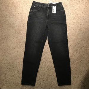NWT Topshop Moto Mom High Waisted Jean in Black